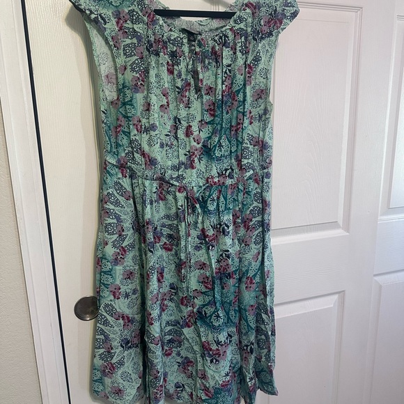 torrid Dresses & Skirts - Torrid Green and Purple Floral Dress